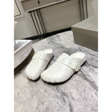 Balenciaga Slippers